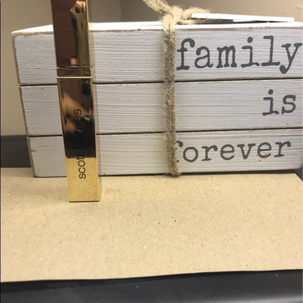 Scott Barnes FLOSSY GLOSSY LIP GLOSS